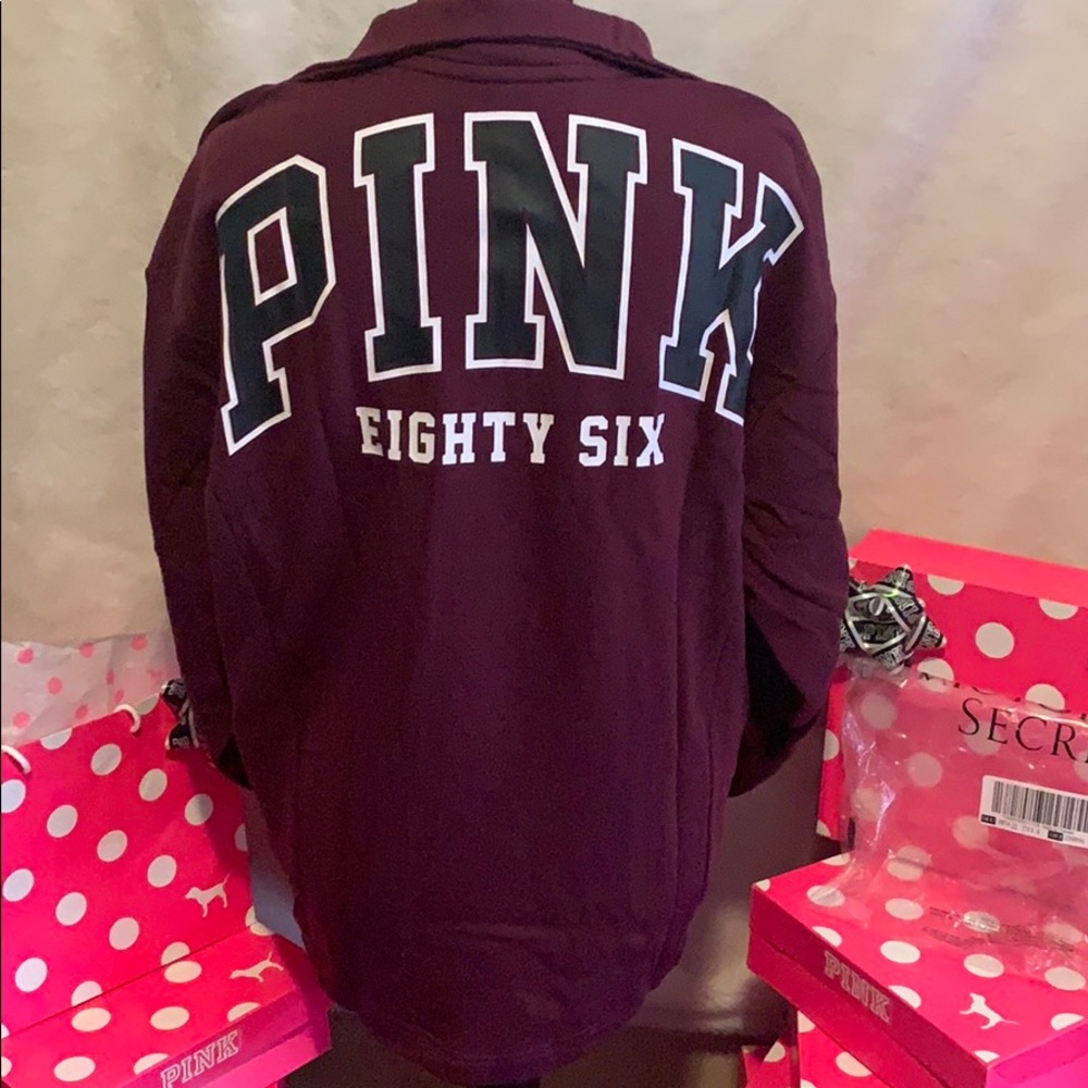 🆕 NEW VS PINK Half Zip Pullover